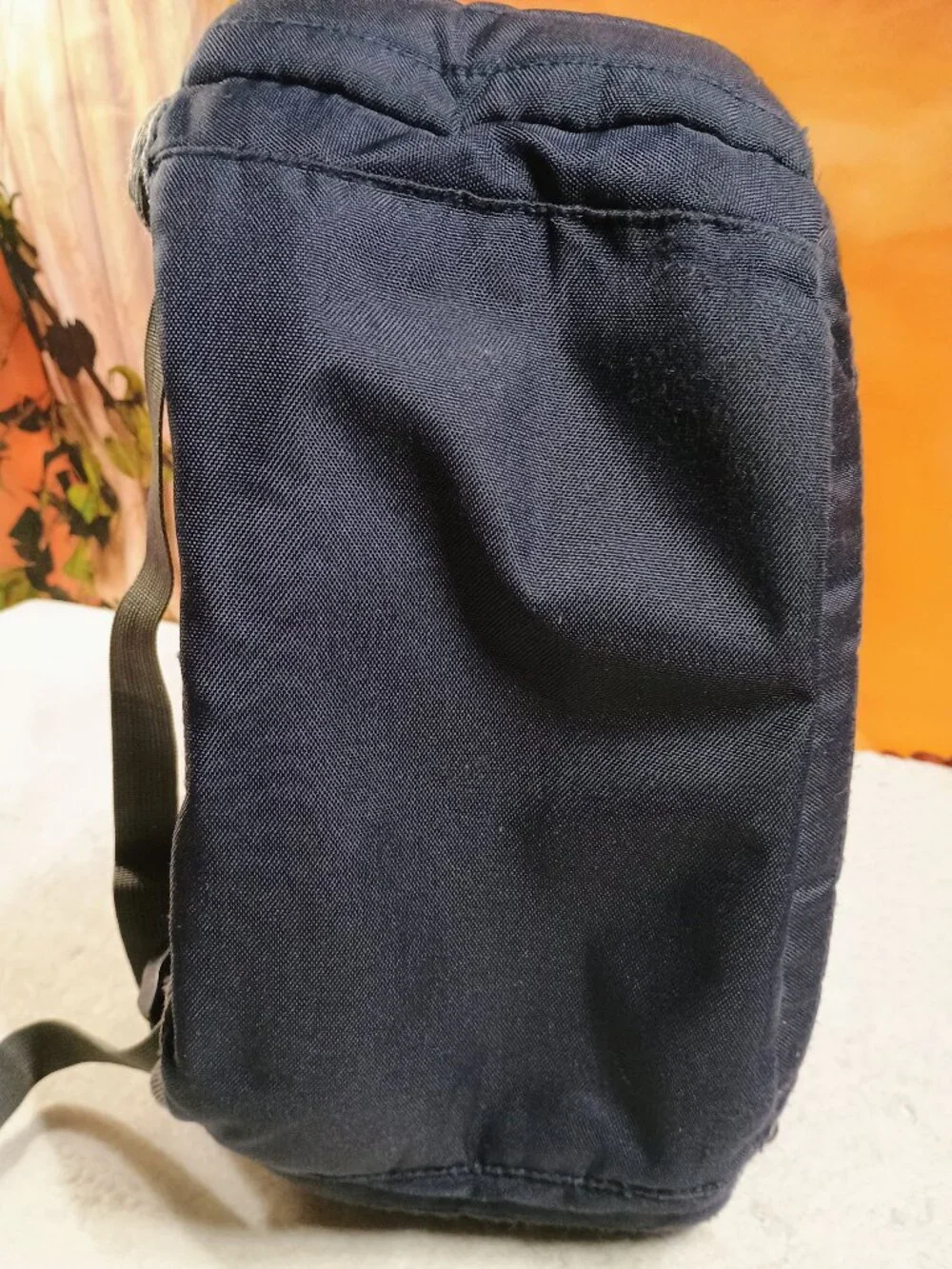 EUC VTG Skullcandy Navy Blue & Gray Striped Skateboard Backpack Tech Pocket